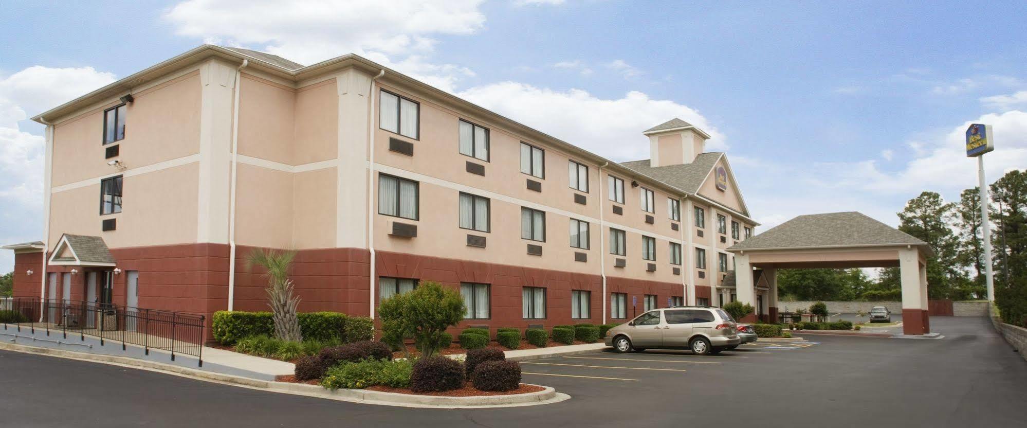 Best Western Augusta West Kültér fotó