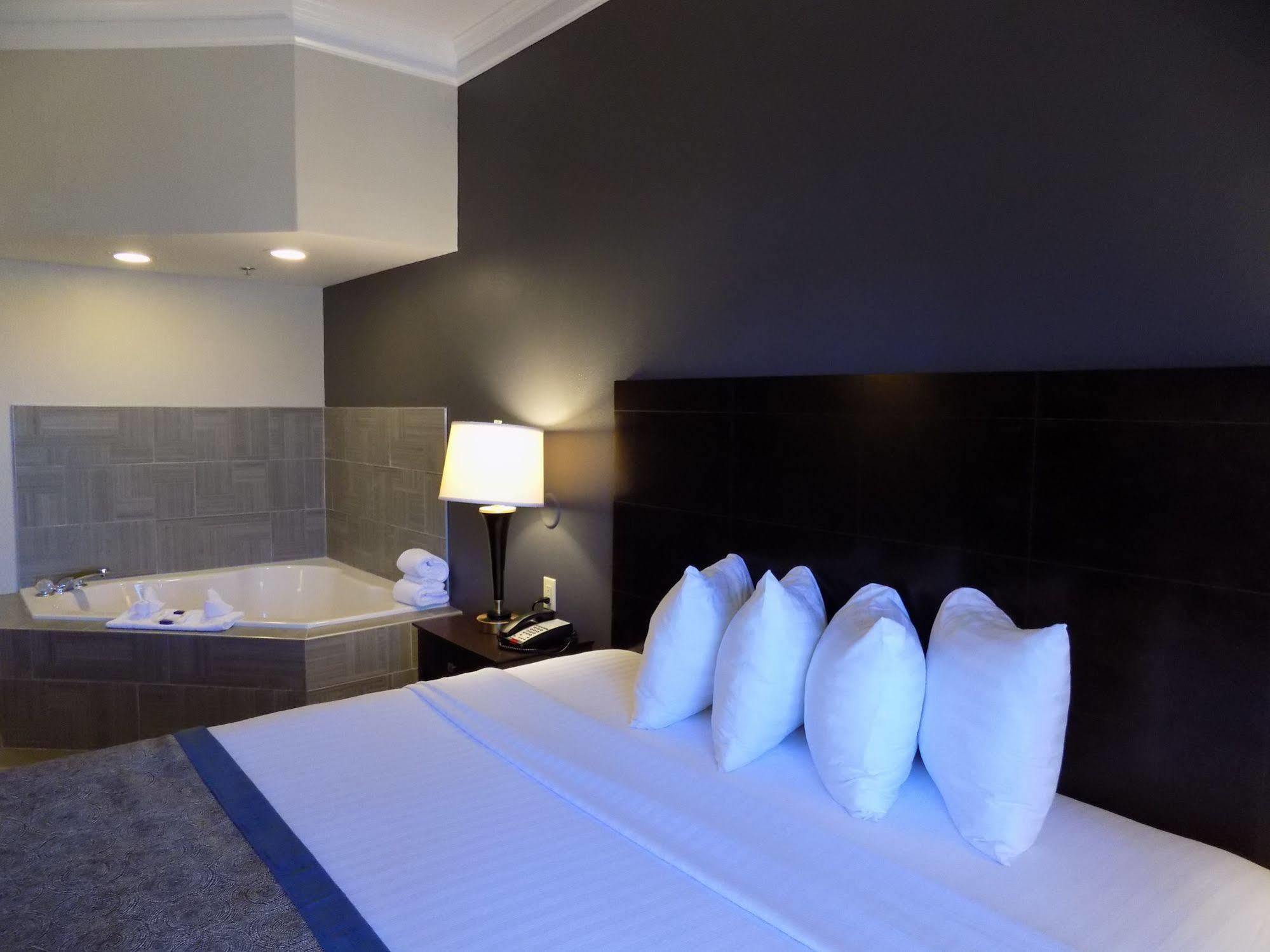 Best Western Augusta West Kültér fotó